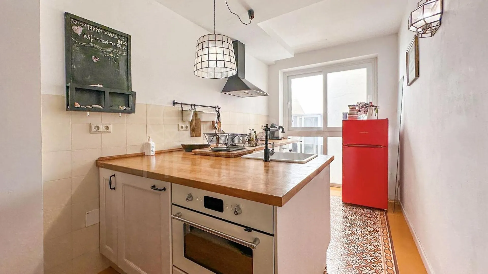 בית נופש הוילה אסטפונה Casa Amber