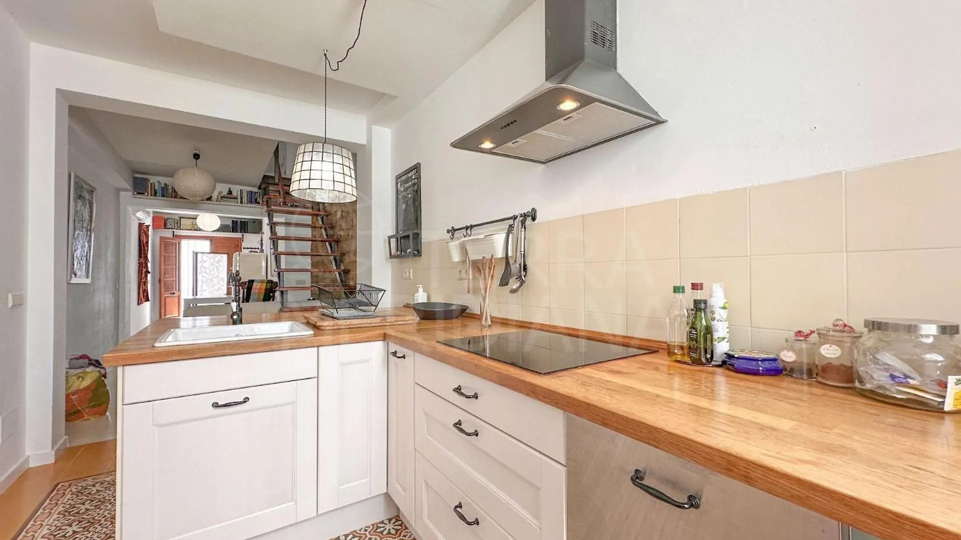 הוילה אסטפונה Casa Amber 0*,